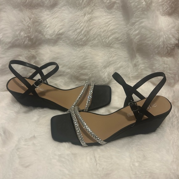 Brand new Dream Paris high heels, size 8 - Picture 2 of 4